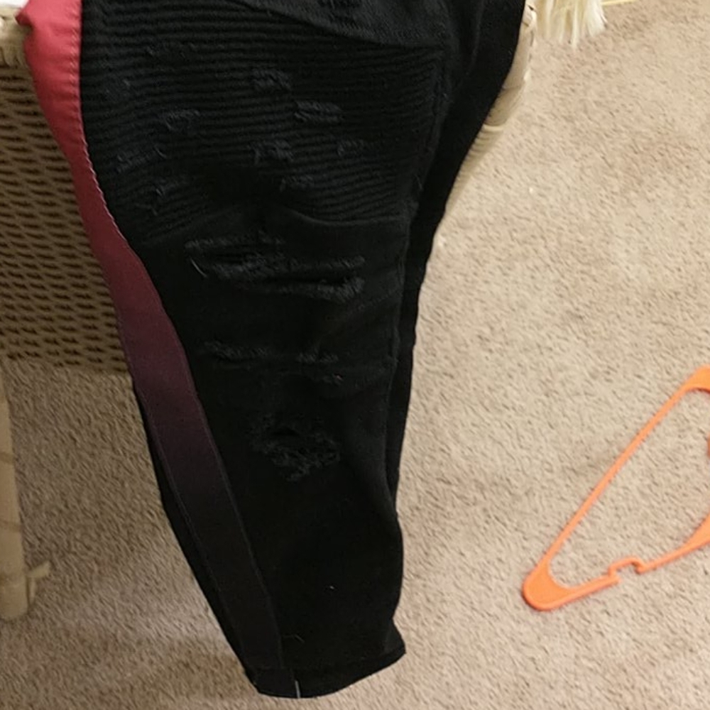Pants - Picture 2 of 6